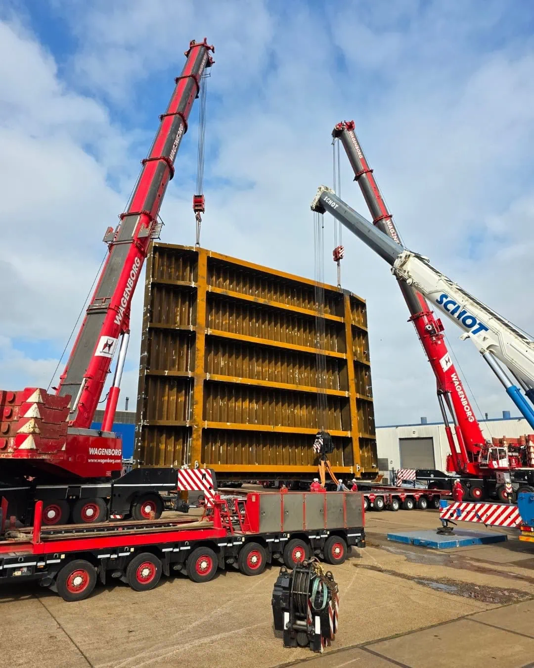 Sustainable coating system and wear layer for steel bridge A10 South