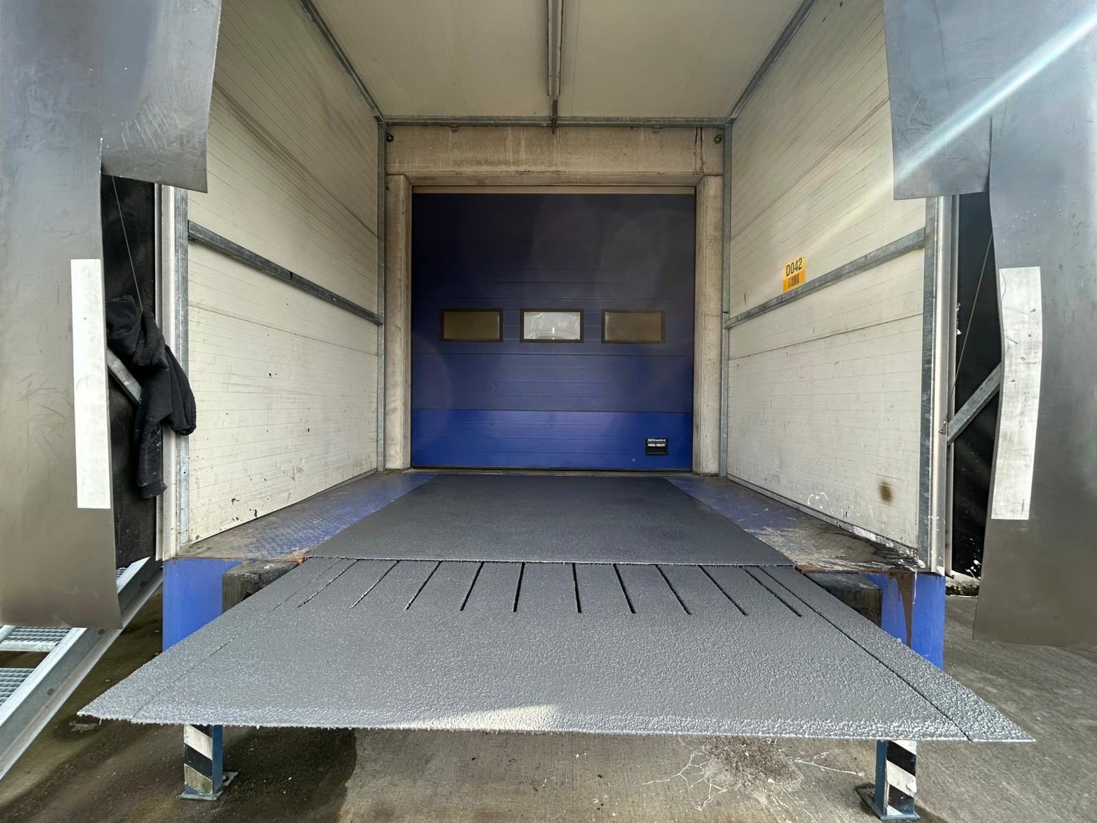 Laaddock coating